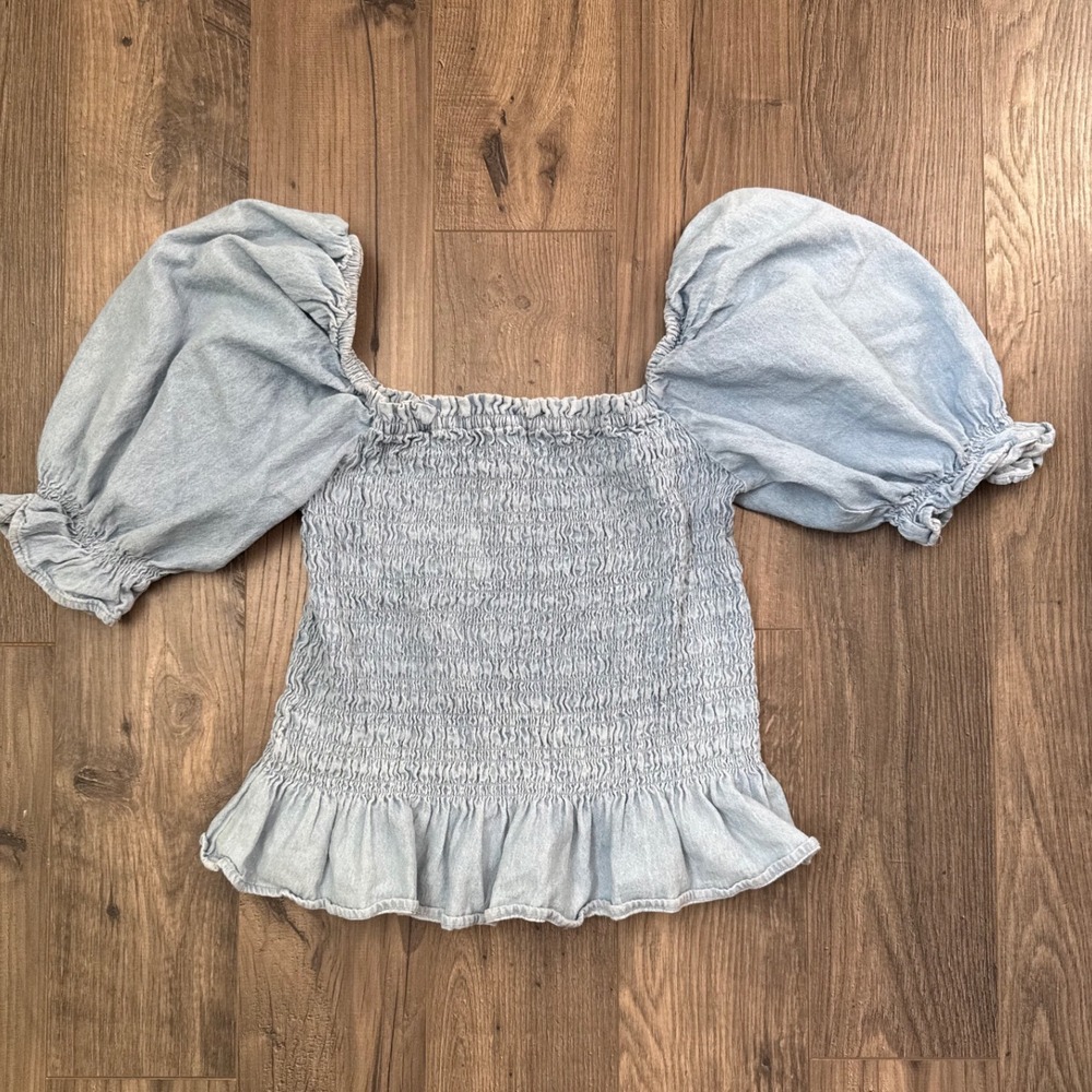 LOTUS LAVENDER Smocked Puff Sleeve Peplum Top Light Wash Denim‎ XL